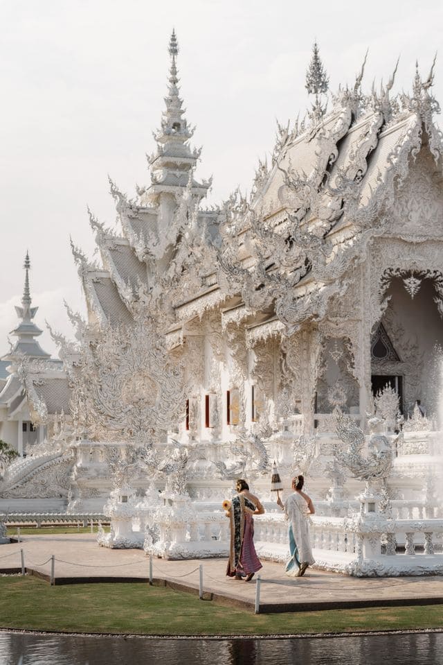 white temple-2